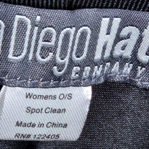 San Diego Hat Company Women's Wool Felt Cloche Hat with Sequin Lace Aplique Trim - Picture 7 of 8